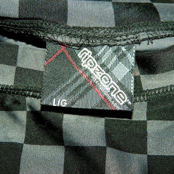 Ripzone Boys Large Rash Guard SS Shirt Checkered - Picture 2 of 7